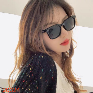 CHANEL 한국풍 복고 그린 선글라스