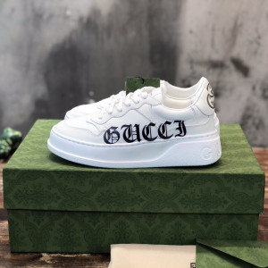 Gucci 남녀공용 비스킷 스니커즈