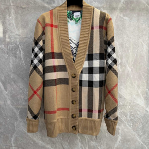 바버리 스타일 체크 니트 가디건