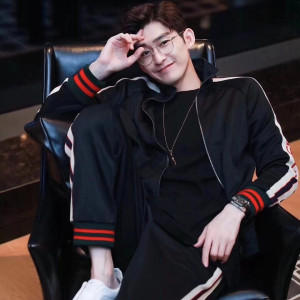 블랙 트랙슈트 세트